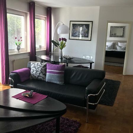 Apartmenthaus Zentrum Komfort Apartments Mit Minikuchen Verschiedener Grossen Cassel Extérieur photo