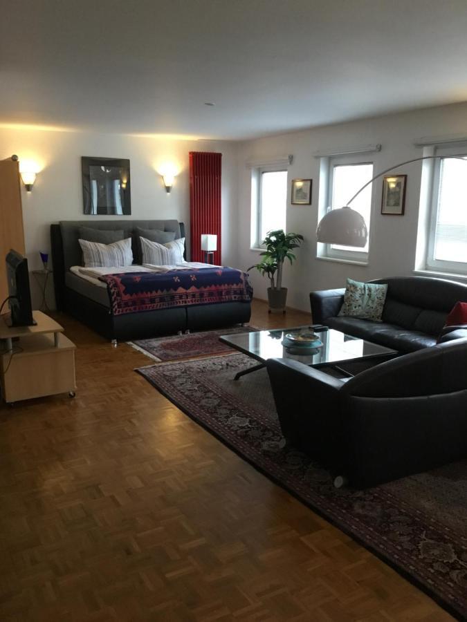 Apartmenthaus Zentrum Komfort Apartments Mit Minikuchen Verschiedener Grossen Cassel Extérieur photo