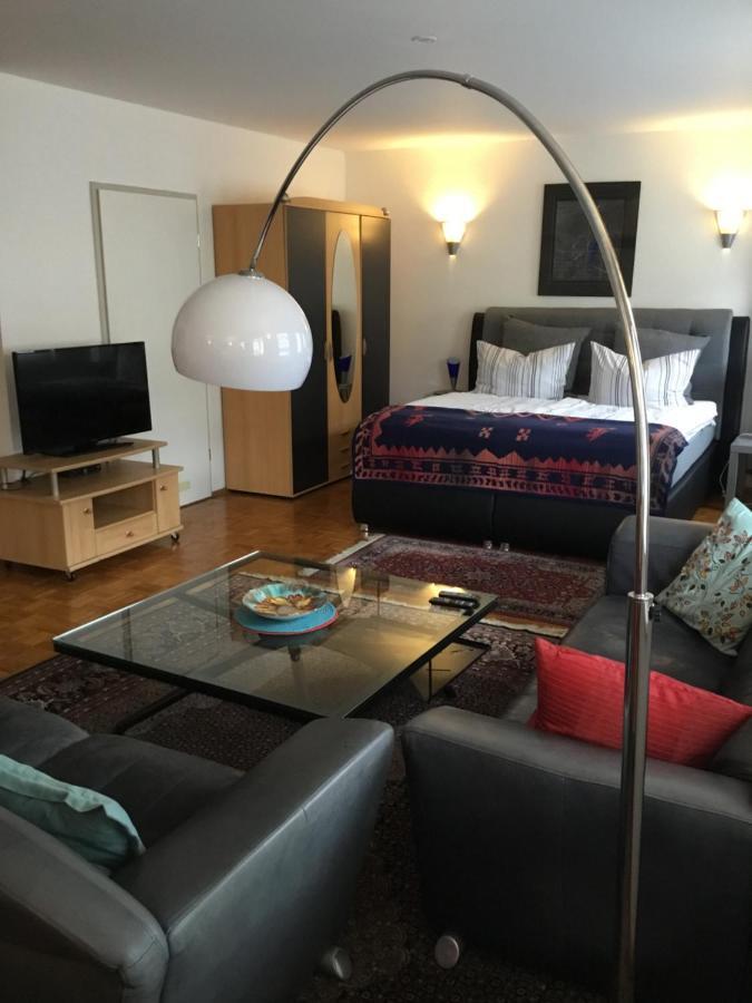 Apartmenthaus Zentrum Komfort Apartments Mit Minikuchen Verschiedener Grossen Cassel Extérieur photo