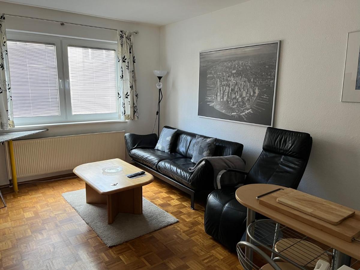 Apartmenthaus Zentrum Komfort Apartments Mit Minikuchen Verschiedener Grossen Cassel Extérieur photo