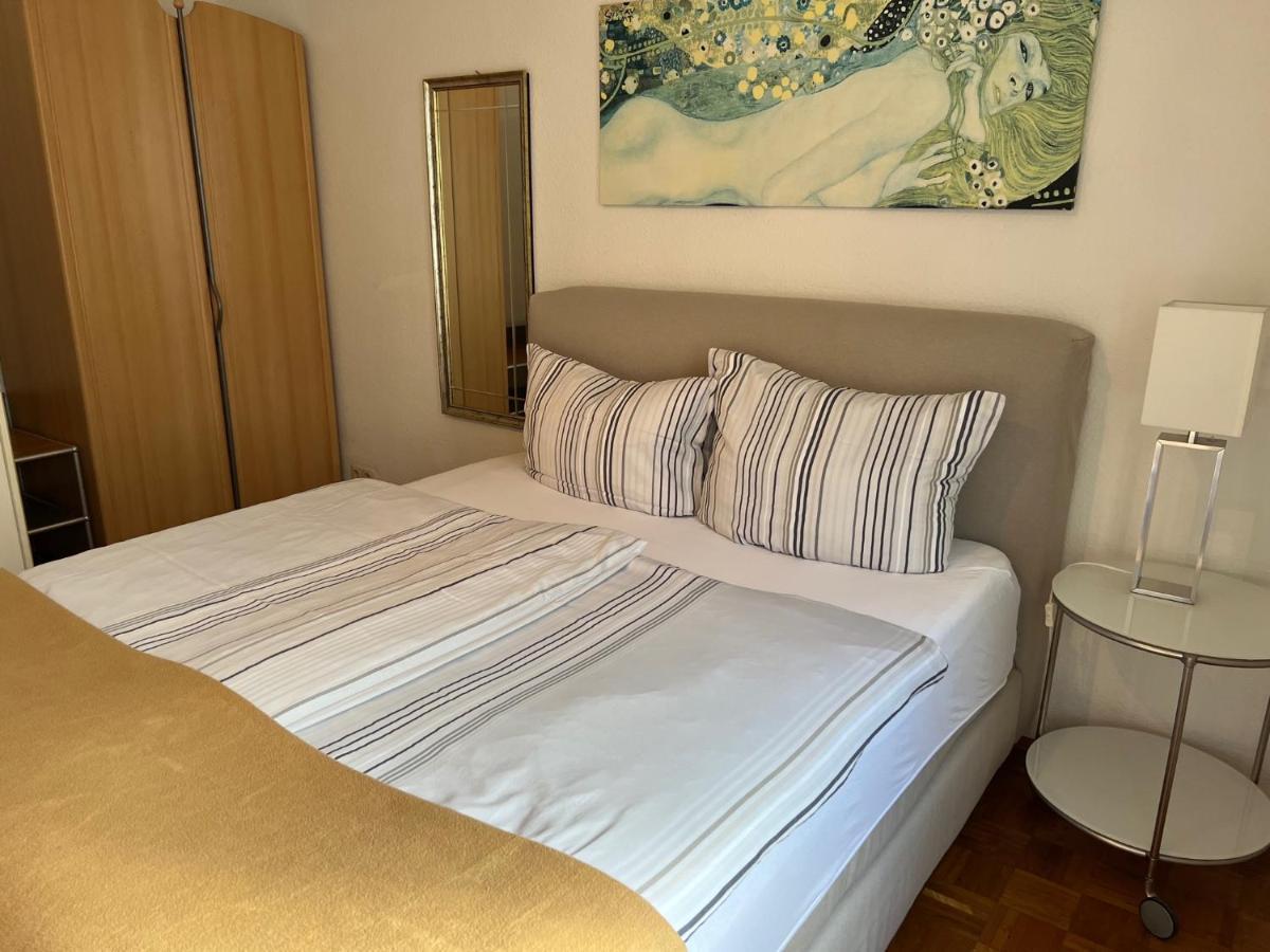 Apartmenthaus Zentrum Komfort Apartments Mit Minikuchen Verschiedener Grossen Cassel Extérieur photo
