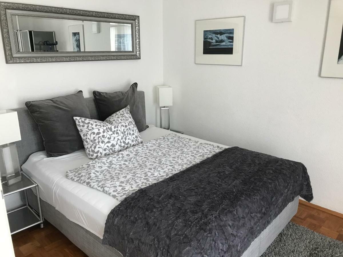 Apartmenthaus Zentrum Komfort Apartments Mit Minikuchen Verschiedener Grossen Cassel Extérieur photo