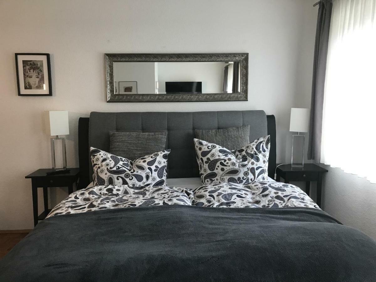 Apartmenthaus Zentrum Komfort Apartments Mit Minikuchen Verschiedener Grossen Cassel Extérieur photo