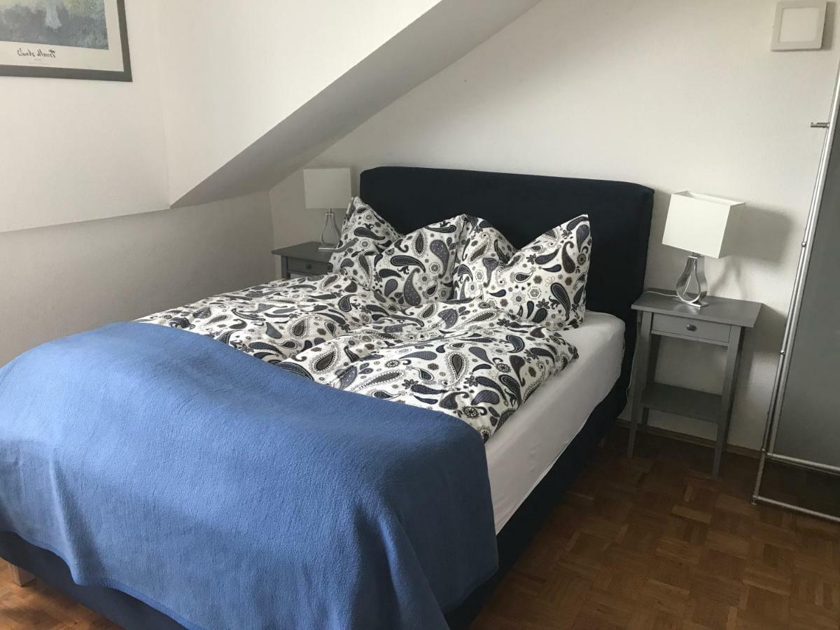 Apartmenthaus Zentrum Komfort Apartments Mit Minikuchen Verschiedener Grossen Cassel Extérieur photo